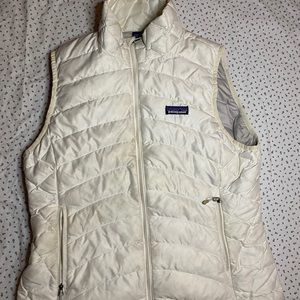 Patagonia white puffer vest
